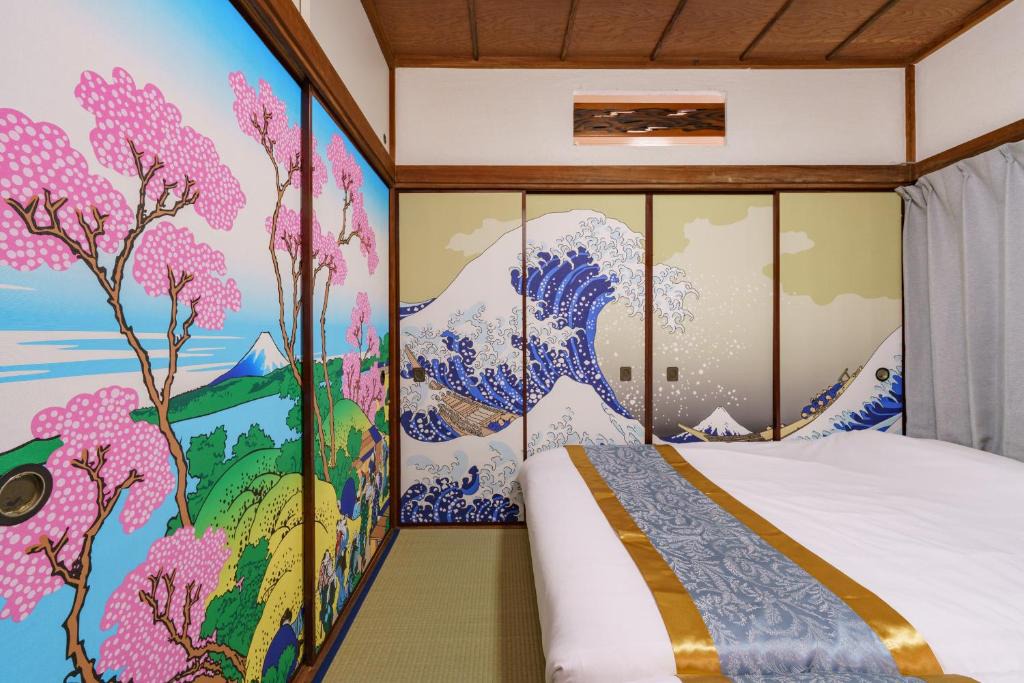 Yachiyo Apartment | 一棟貸切 成田空港直通 駅徒歩11分 浅草直通 3DK 最大10名 和風貸切 日本文化体験 桜 花見 浮世絵b
