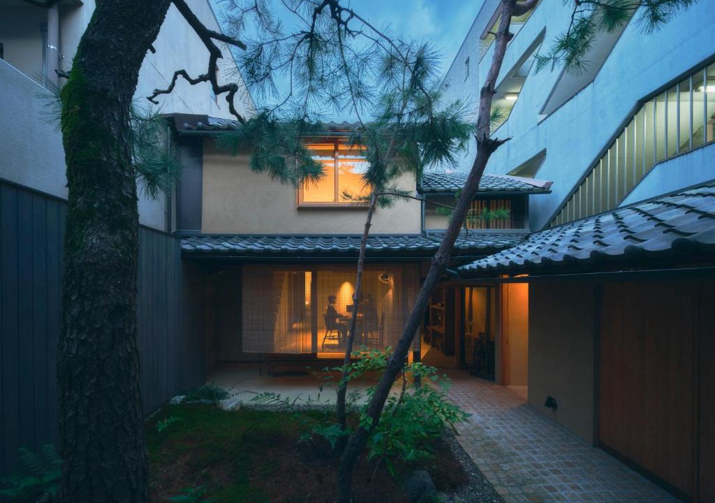 Kamigyo House | A day in khaki - Muromachi