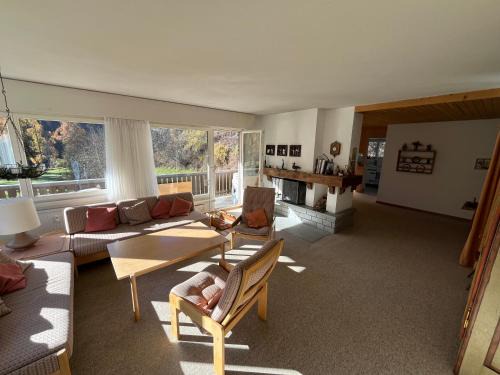 Engadin Scoul Apartment | Apartment Scuol