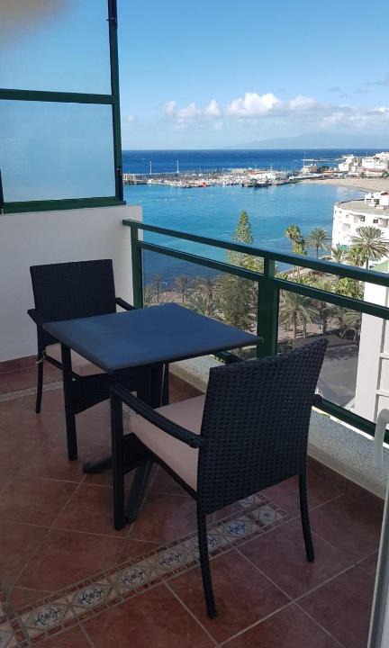 Los Cristianos Apartment | Comodoro