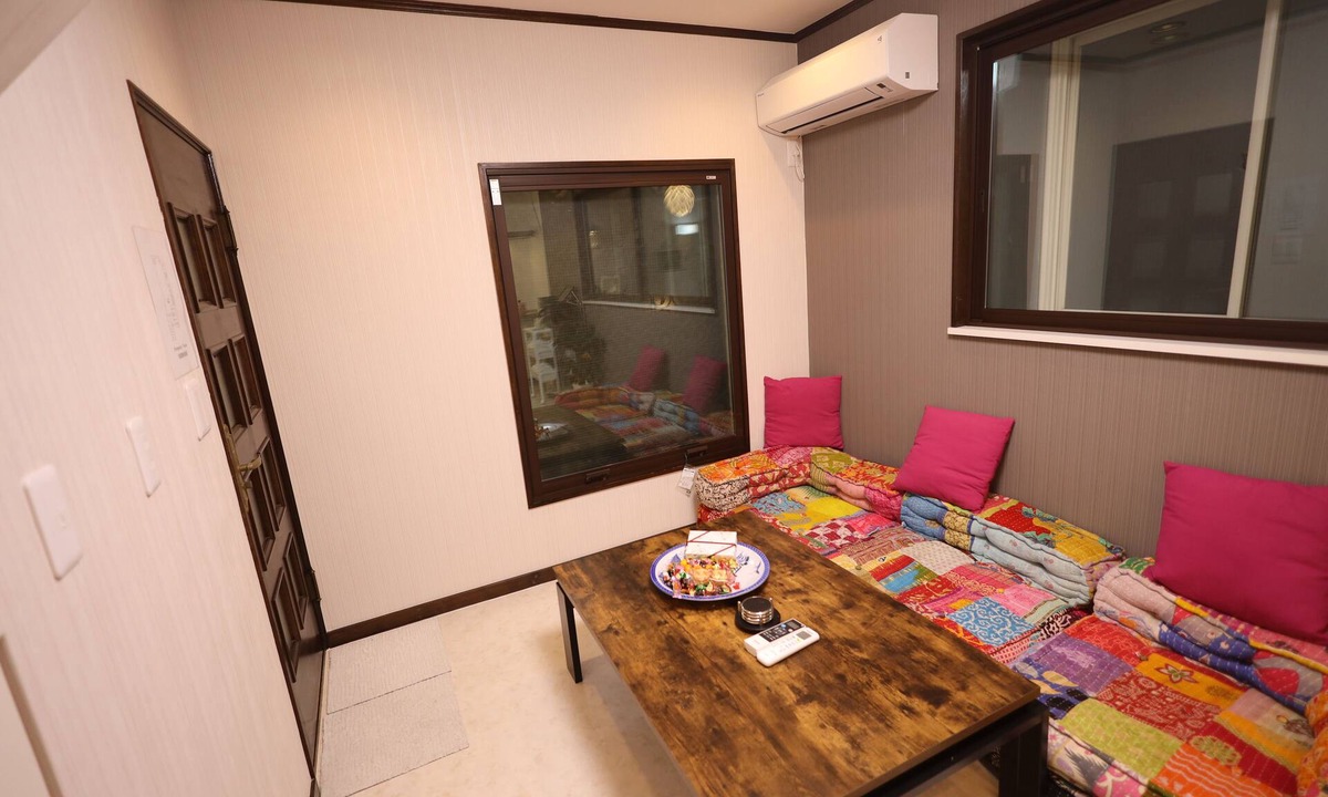 Honan House | Cozy 2-bedroom house in charming Suginami with AC