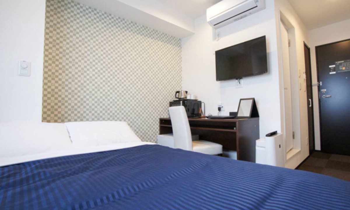 Chuo Ward Hotel | HOTEL LiVEMAX Minamihashimoto Ekimae