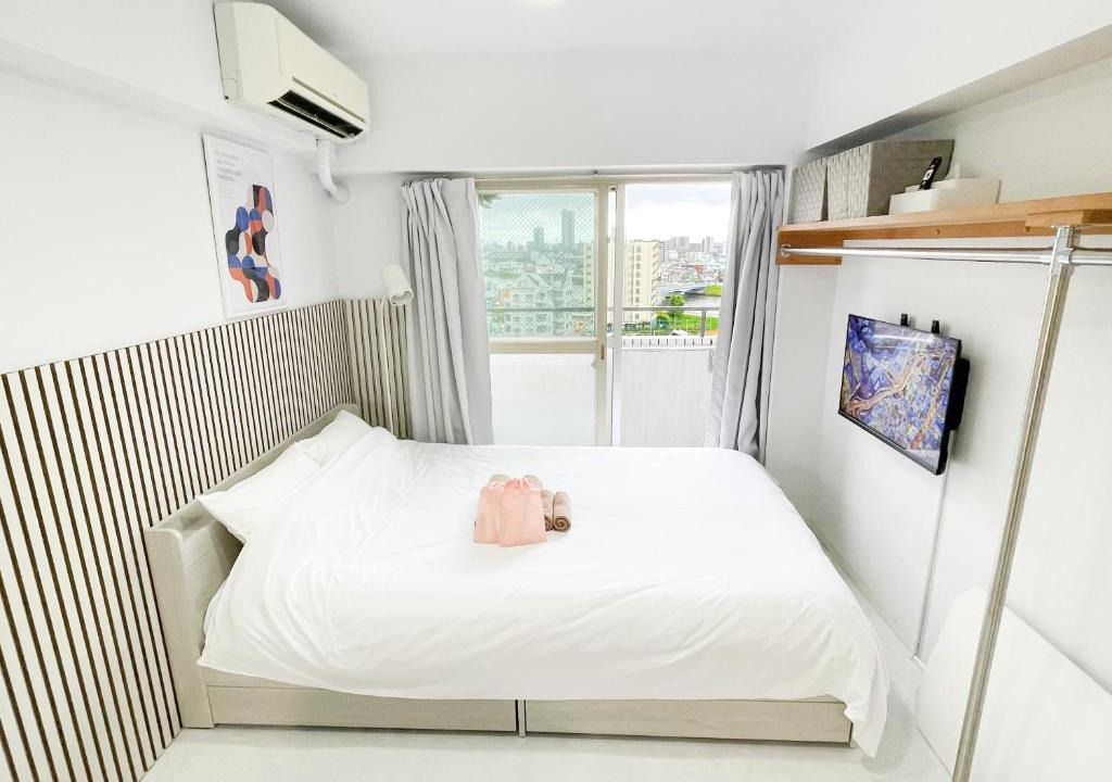 Kameari Apartment | Kameari 1105 Newly Renovated High Floor City View 2min to Mall 5min to Station Disney Access