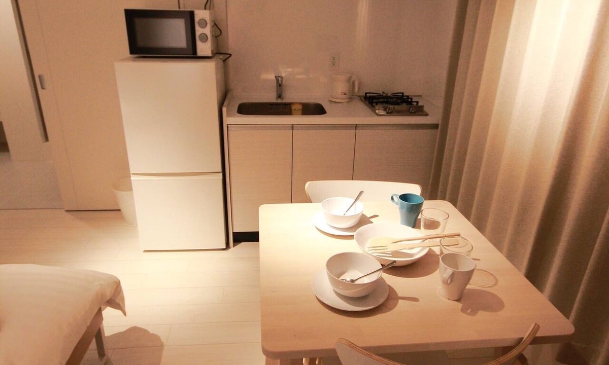 Nishi-Shinjuku Apartment | LA202 東京・新宿の快適なお部屋！どこへ行くにもアクセスしやすく、とても便利な立地です。