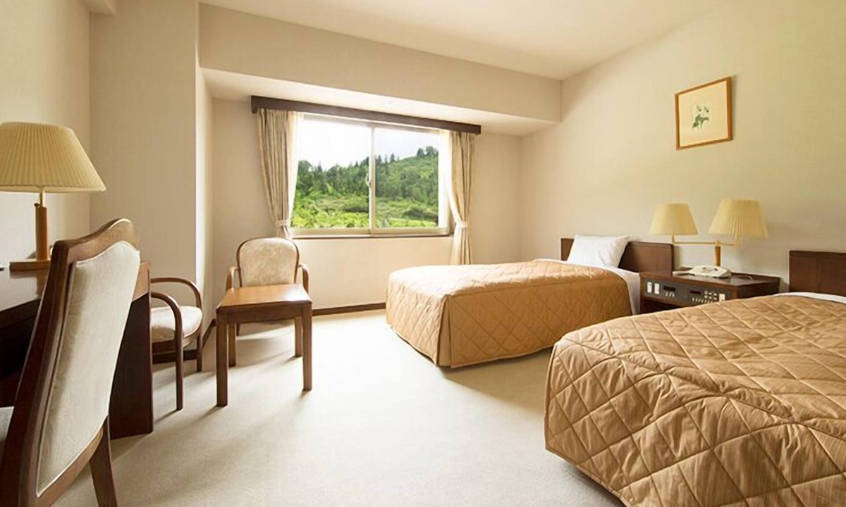 Tateyama-machi Hotel | MIDAGAHARA HOTEL