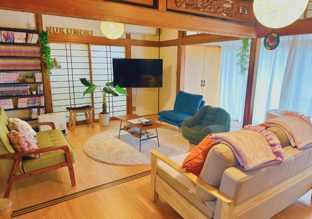 Kiyosu Apartment | Nagoya kiyosu温もりの宿貸切一軒家駅近3分