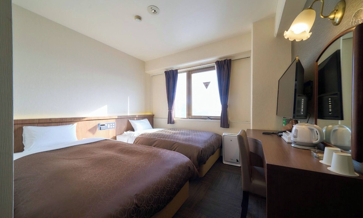 Koka Hotel | Nonsmoking Economy Twin with bathroom and toilet Free WiFi/Koka Shiga