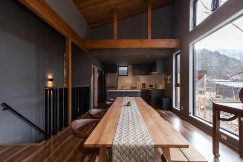 Hokujo House | Oradoro Chalet Hakuba by Jade Villa