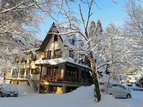 Hakuba Cabin | Pilot Lodge