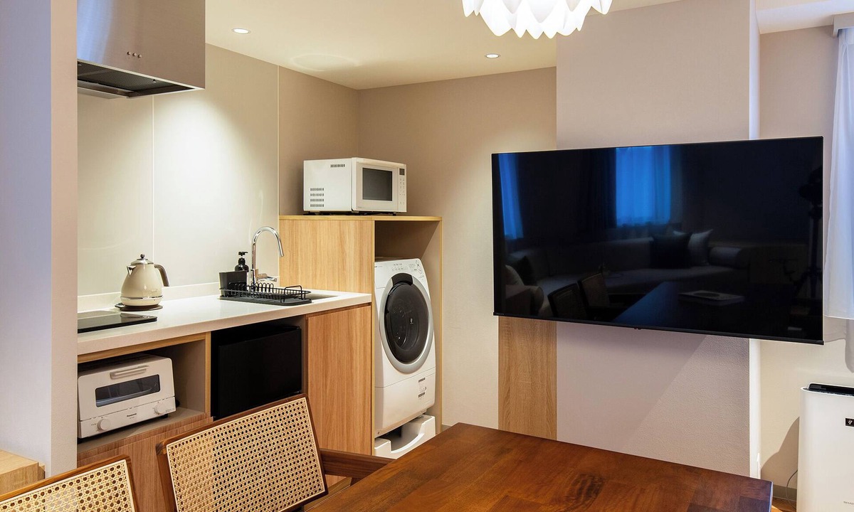 Nishishinbashi Apartment | Section L Shimbashi West