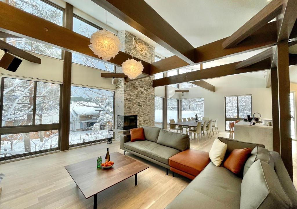 Echo Land House | Silver Maple Chalet - private Japanese bath, inside Echoland - Hakuba White Fox Co