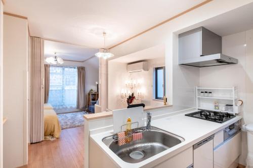 Takadanobaba Villa | Takadanobaba Station 4 min walk 3LDK max 12 High-speed Wi-Fi Long stay