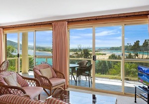Grand Pacific 1 Unit 1 in Narooma