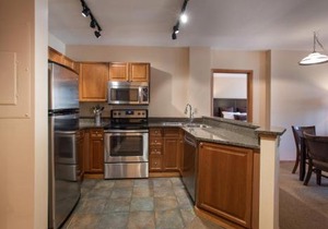 Lovely Zephyr Mountain Lodge condo with Continental Divide and Village Views condo in Winter Park