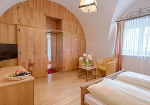 Single room, bathroom, WC - Hotel Post in Döllach