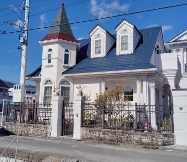 Tosa House | シンデレラ城風 邸宅のゲストハウス民泊