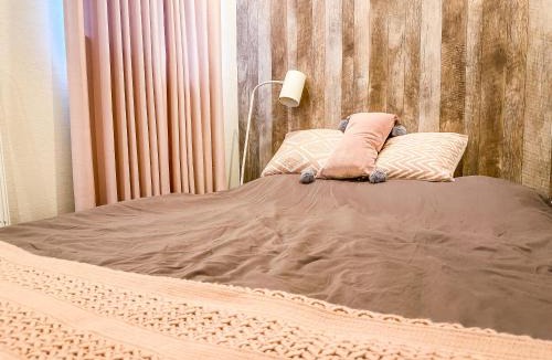 Naniwa Villa | 和居 若水 難波近くの交通アクセス抜群のお家