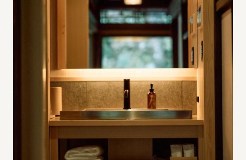Ozu Hotel | 大洲野田庄旅館 近田屋 Ozu Nodasho Ryokan Chikadaya
