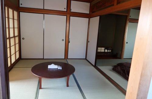 Odawara Apartment | 小田原あすか邸 130平米5DK一棟貸切 最大7名 駐車場無料 ペットOK 箱根観光の拠点 Odawara Whole House 130sqm 7 Guests Free Parking Pets OK Near Hakone