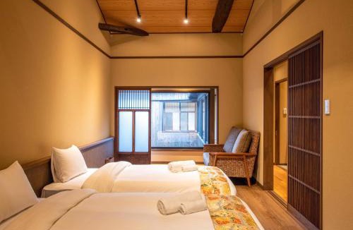 Shimogyo Villa | 慶有魚·松家(Kyotofish·Matsuya)*经典松树中庭*鸭川畔独栋地暖百年町屋*门前高濑川