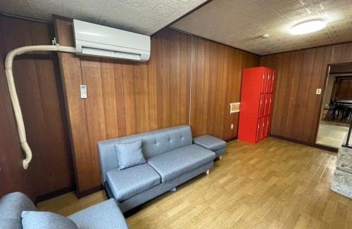 Kuwana Apartment | 桑名のお宿三崎通 駐車場あり 桑名駅徒歩圏内一軒家 長島スパーランド なばなの里アクセス良好