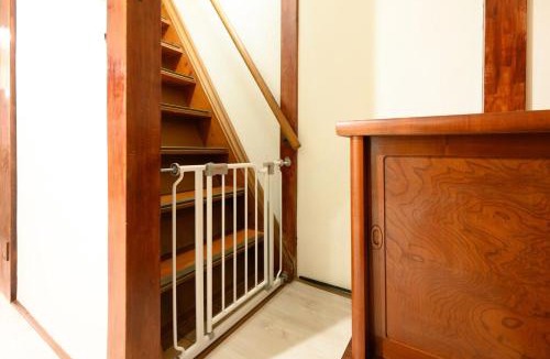 Aoi Ward Apartment | 駅チカ一棟貸し 静岡駅徒歩15分 12人宿泊可 駐車場無料 家族 親戚 帰省 合宿