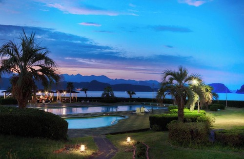 Taiji RV Rental | 1 night 2 meals included | For 3 people Glampin/Higashimuro County Wakayama
