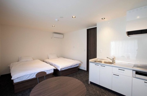 Matsumoto Hotel | 101Sunny and quiet Semidouble twin room with kitchen/Matsumoto City Nagano