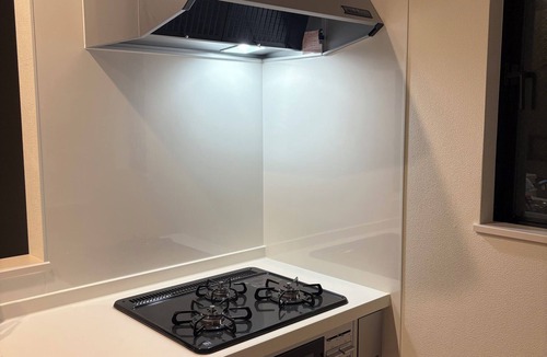 Adachi House | 2-Min Walk to Koya Station | Brand-New 4BR Private House | Free Parking & Wi-Fi