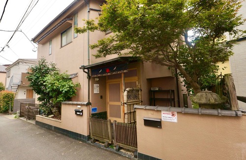 Kamiya House | 7:00 in/19:00 out negotiable】 Free shuttle service from Ikebukuro Oji-Akabane station, 14 min. from Ueno station, 1 building for rent, 2LDK +2LDK