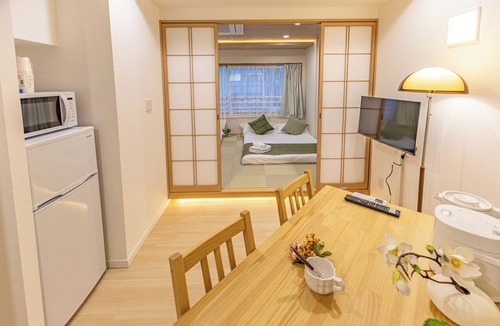Sendagaya Apartment | A 5-minute walk from Yoyogi Station on the JR Yamanote Line; an apartment for 4 people