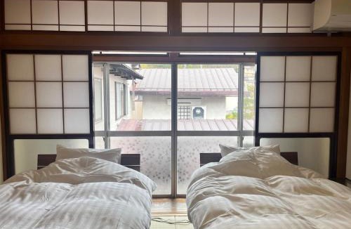 Hida Takayama Onsen Apartment | AZUMA Takayama Traditional Machiya Near Old Town