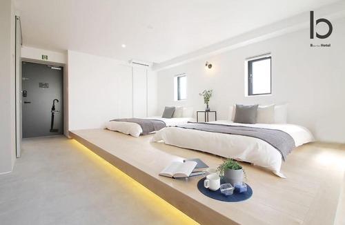 Hiroshima City Centre Apartment | b hotel Heiwaodori 602 - Huge Apt in Famous Hiroshima Dori for 6p
