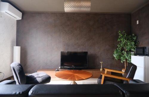 Fukuroi Apartment | Barcelona 東名袋井icから車で3分駐車場4台最大7名1日1組限定の貸切宿