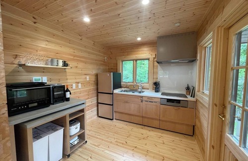 Yamanakako House | BBQ in nature Newly built Finnish log house moi - moi Yamanakako New Finnish log house BBQ possible in nature/Minamitsuru-gun Yamanashi