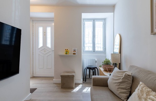 Souto Apartment | 'Casita En Fontán' Apartment with Sea Views, Terrace, and Wi-Fi