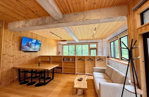 Akiruno Condo | Cozy spacious suite by the creek/Tateya vacation 120