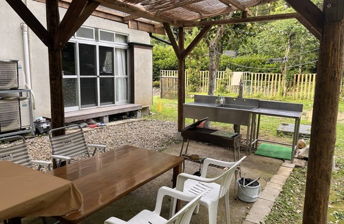 Minamiizu House | [Dogs Welcome/BBQ Allowed] A Safe, Fully Fenced Entire House Rental | Parking for 3 Cars · 10-Minute Drive to Hirizo Beach! Accommodates up to 10 guests!