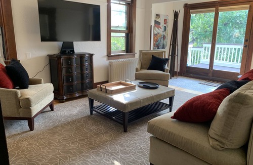 Downtown Condo | Downtown Delight off Pearl street
