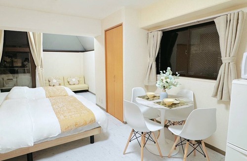 Honmachi Apartment | Easy Access to Shinjuku , Shibuya Area , 4 Guests , Studio