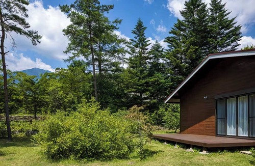 Shirasu House | Entire House Rental Relax in a luxurious chalet /North Dublin Yamanashi