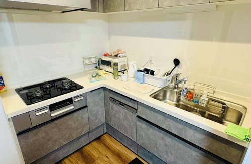 Toshima Villa | Family House + 3BD with AC & Heat + 4min to Yamanote Line + Free Parking + Quiet
