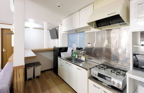 Matsubara Apartment | Gorgeous 1-bedroom apartment with AC in lively Setagaya, near Daitabashi Station