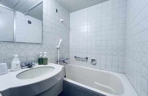 Uchikanda Hotel | Grand Central Hotel