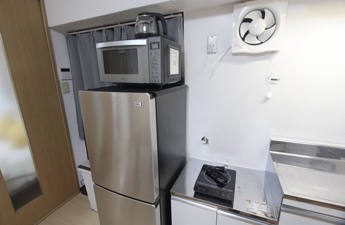 Kabukicho Apartment | Great Location & Value! Cozy Shinjuku Stay - 5 min to Station & Kabukicho Tower4