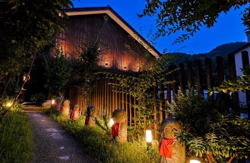 Kinosaki Onsen Hotel | Hanamandara