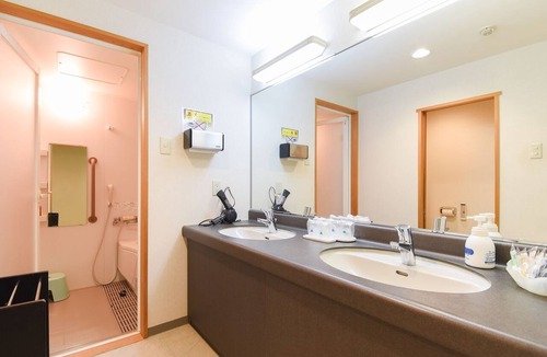Shiso Hotel | Higashiyama Onsen Maple Plaza