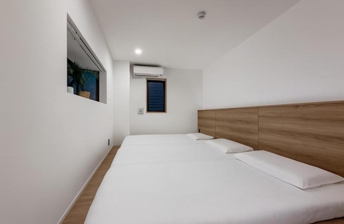 Nakano Apartment | ISSHUKU Noma 北新宿I -203 Triple Room