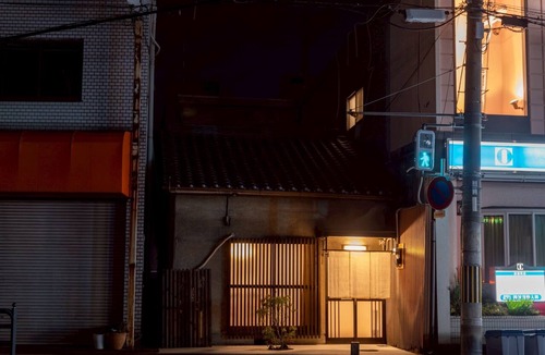 Nara House | Kitsuji | A Small Traditional House in Nara | Accommodates up to 5 guests | 12 minutes from JR Nara Station | 3-minute walk to a convenience store
