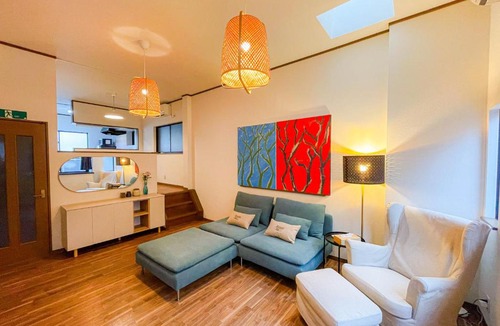 Nishinari Villa | MHAsaHi2 步行4分钟至花园町站 4分钟直达难波 12分钟直达梅田 4间卧室 免费停车场